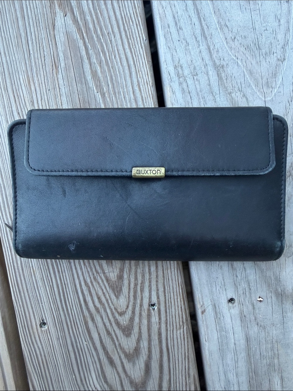 Buxton Black Leather Men's Wallet with Gold Logo Plate